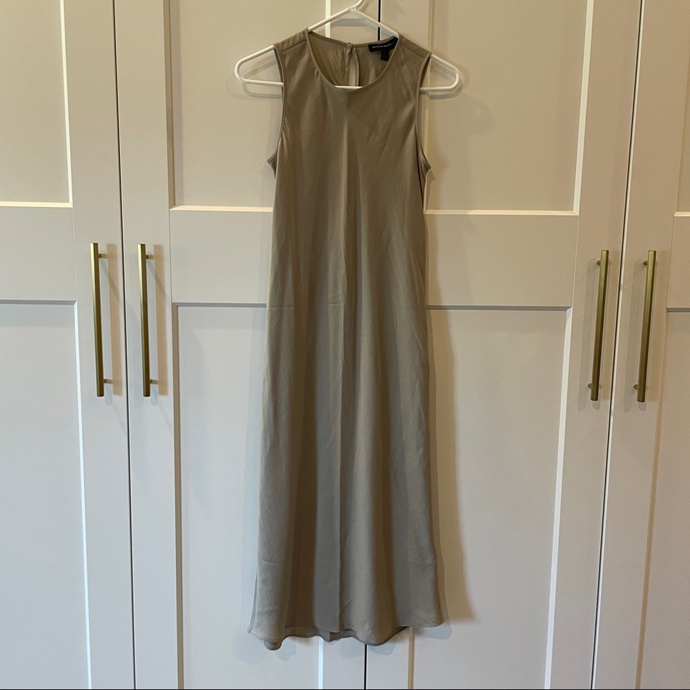 Banana Republic Petite Bias-Cut Midi Dress in Feather Gray